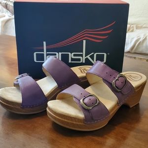 Purple Leather Dansko Sophie W6.5 Like New!
